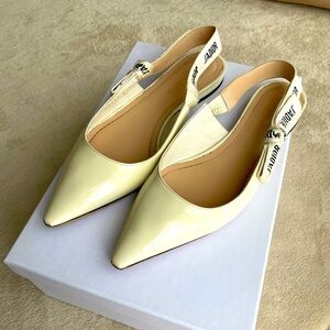 J'Adior Slingback Flat Patent Cream